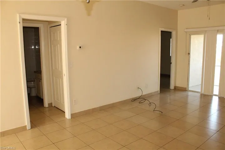 703 Se 8th Ter B, Cape Coral, Florida 33990
