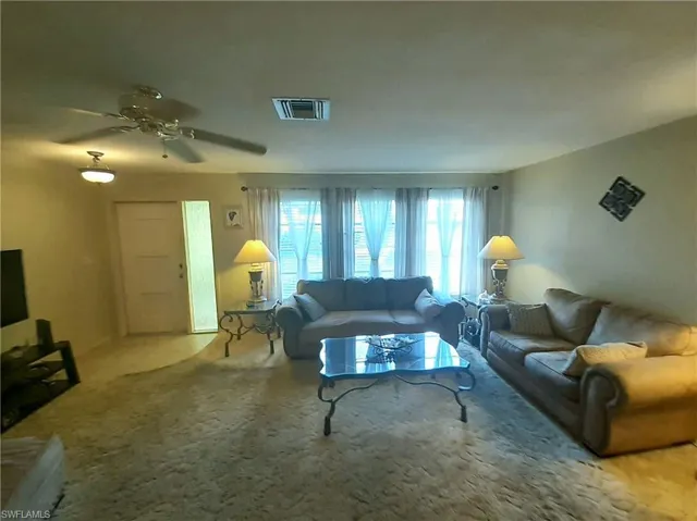 838 SE 41st ST, CAPE CORAL FL 33904