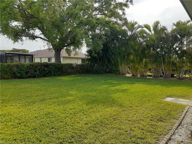 838 SE 41st ST, CAPE CORAL FL 33904