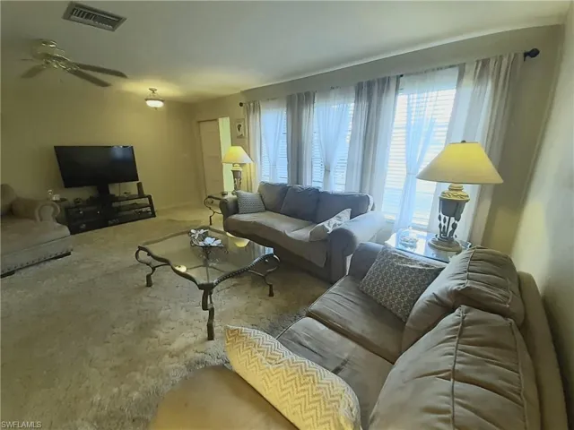 838 SE 41st ST, CAPE CORAL FL 33904