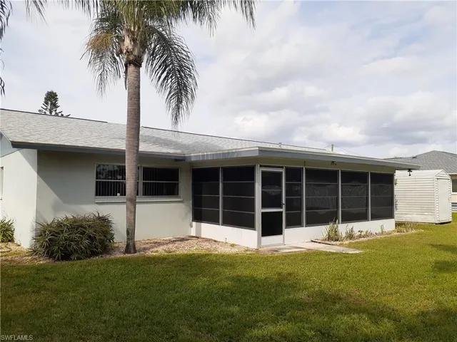 838 SE 41st ST, CAPE CORAL FL 33904