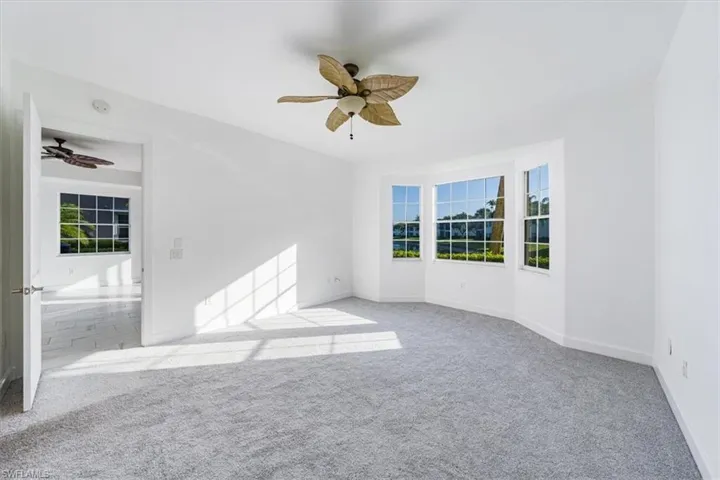 New Carpet in Expansive Primary Suite