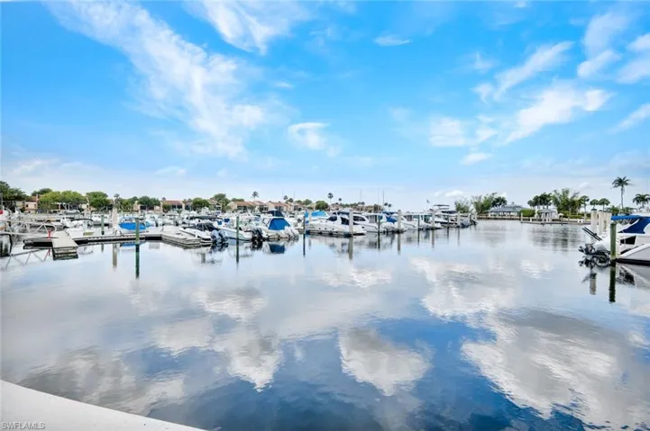 9435 Sunset Harbor Ln 211, Fort Myers, Florida 33919