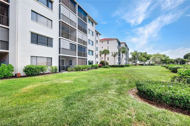 9435 Sunset Harbor Ln 211, Fort Myers, Florida 33919