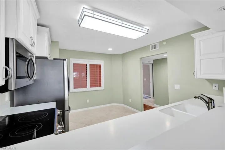 9435 Sunset Harbor Ln 211, Fort Myers, Florida 33919