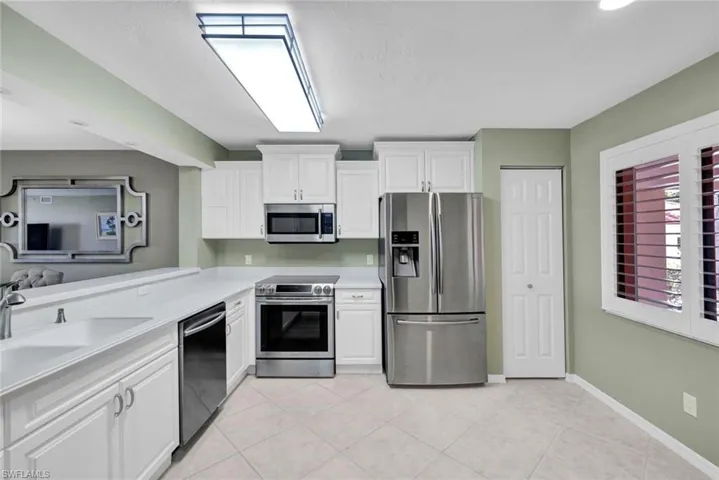 9435 Sunset Harbor Ln 211, Fort Myers, Florida 33919
