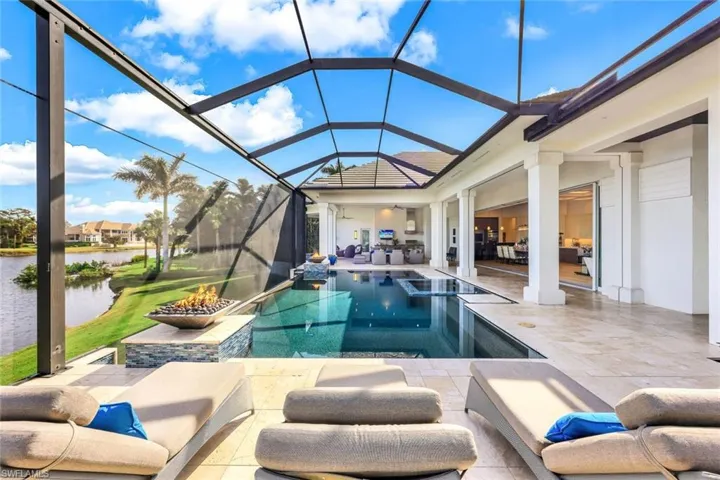 Lounge from early morning until late evening. You will love sitting poolside!