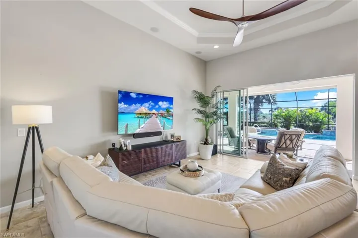 9677 Cobalt Cove Cir, Naples Fl 34120