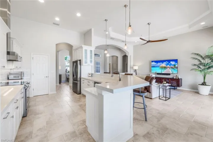 9677 Cobalt Cove Cir, Naples Fl 34120