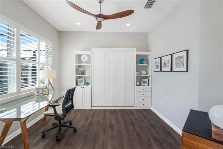9677 Cobalt Cove Cir, Naples Fl 34120