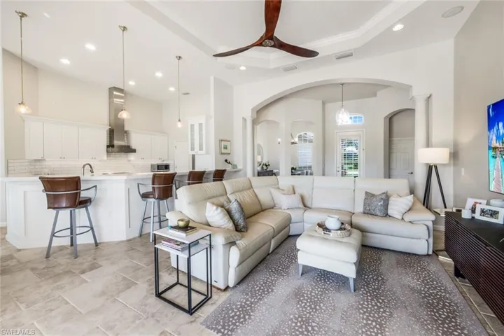9677 Cobalt Cove Cir, Naples Fl 34120