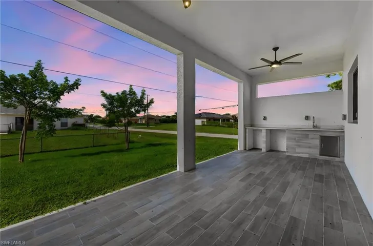 1728 Kismet Pkwy W, Cape Coral, Florida 33993