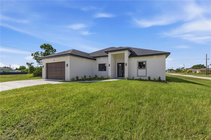 1728 Kismet Pkwy W, Cape Coral, Florida 33993