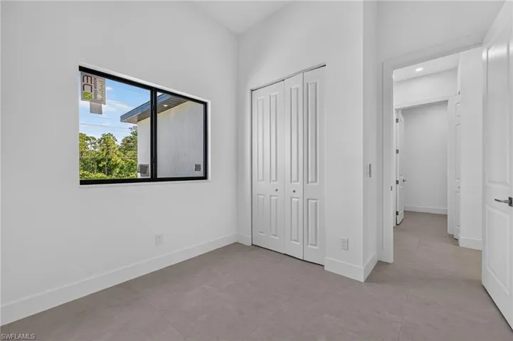 1728 Kismet Pkwy W, Cape Coral, Florida 33993