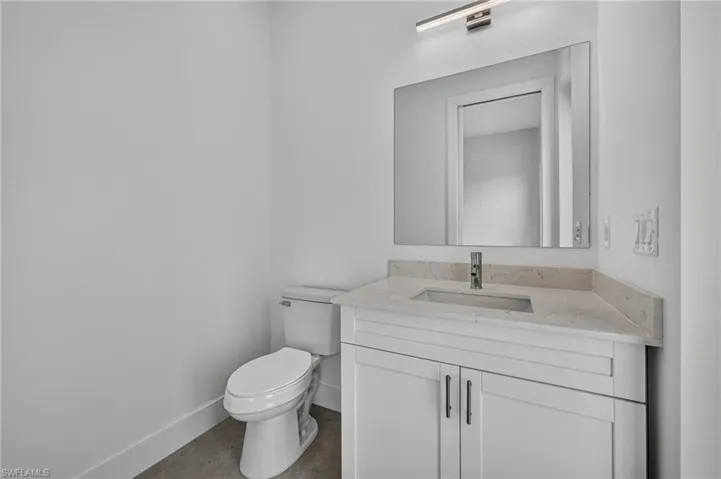 1728 Kismet Pkwy W, Cape Coral, Florida 33993