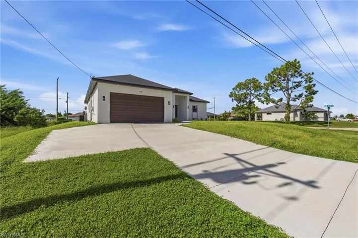 1728 Kismet Pkwy W, Cape Coral, Florida 33993