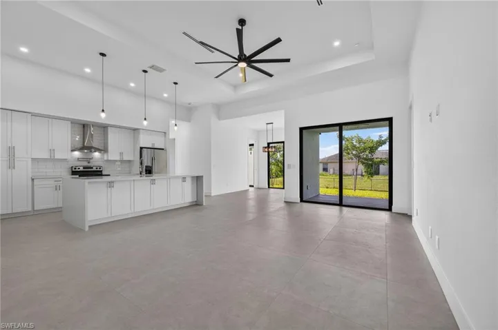 1728 Kismet Pkwy W, Cape Coral, Florida 33993