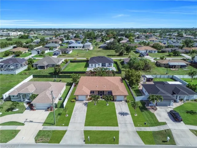 836 Trafalgar Pkwy, Cape Coral, Florida 33991