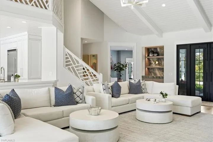 88 Eugenia Dr, Naples, Florida 34108