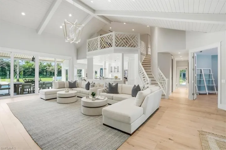 88 Eugenia Dr, Naples, Florida 34108
