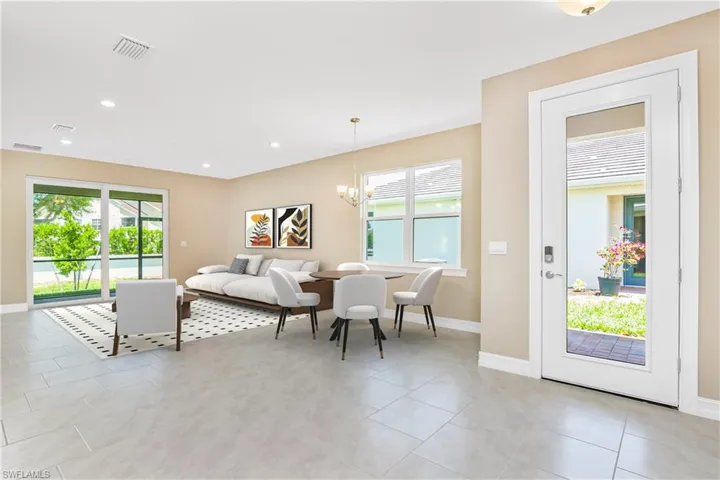 1033  Tranquil Brook  DR, Naples, FL 34114
