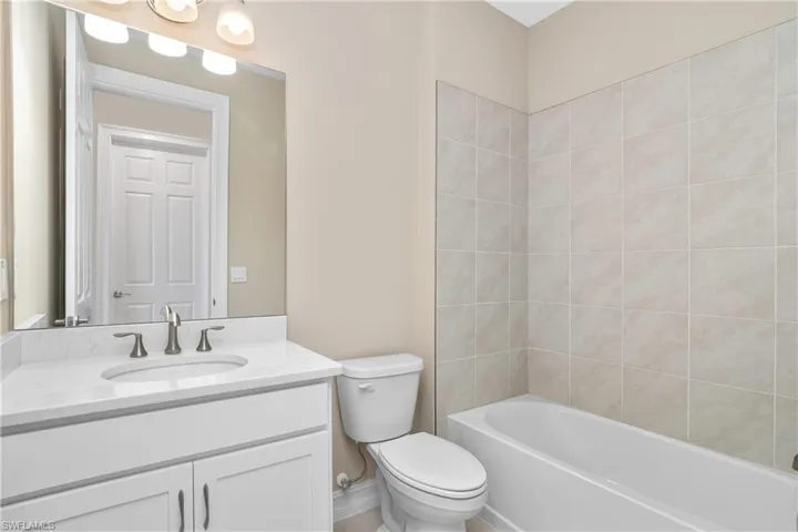 1033  Tranquil Brook  DR, Naples, FL 34114