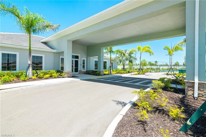 1033  Tranquil Brook  DR, Naples, FL 34114