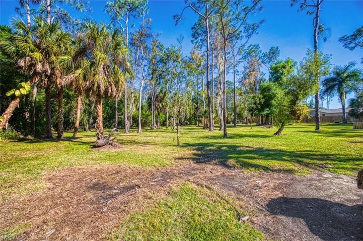 11941 Plantation RD, FORT MYERS FL 33966