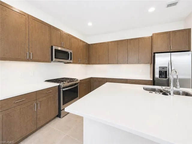 20921 Thistle Leaf Ln, Estero, Florida 33928