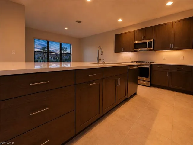 20921 Thistle Leaf Ln, Estero, Florida 33928