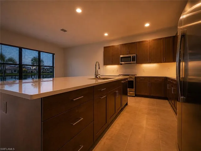 20921 Thistle Leaf Ln, Estero, Florida 33928