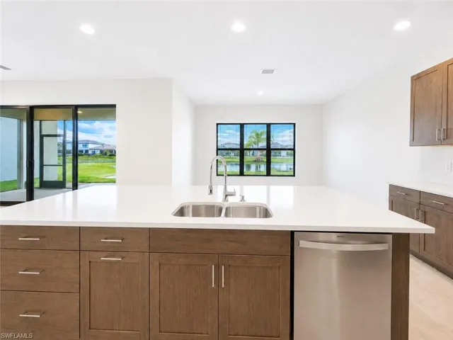 20921 Thistle Leaf Ln, Estero, Florida 33928