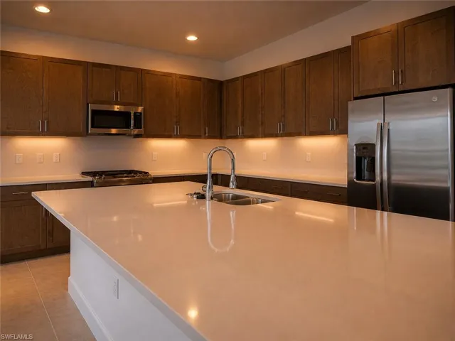 20921 Thistle Leaf Ln, Estero, Florida 33928