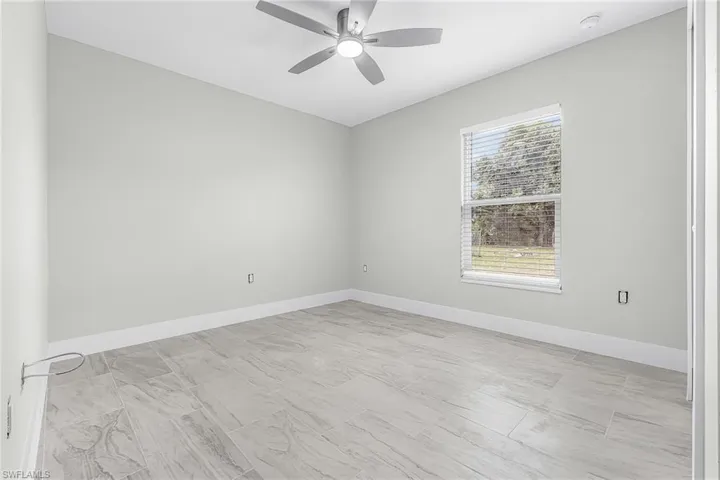 2161  Ben  ST, Fort Myers, FL 33916