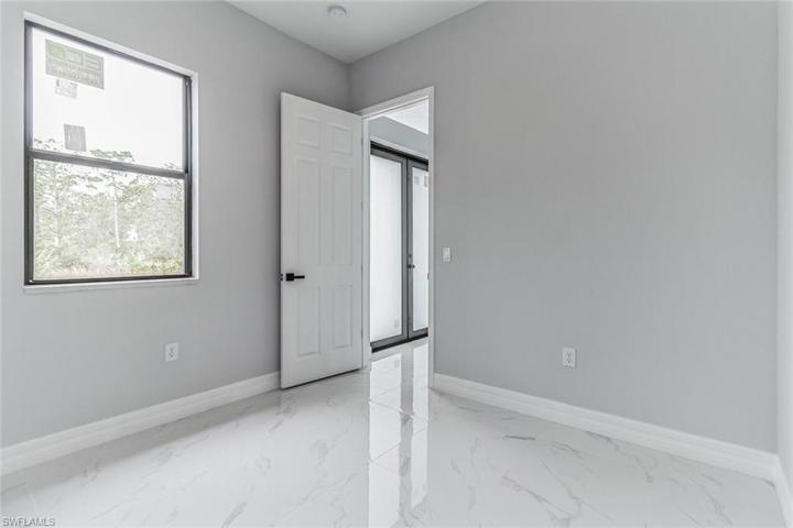 1502 Hibiscus AVE, LEHIGH ACRES FL 33972