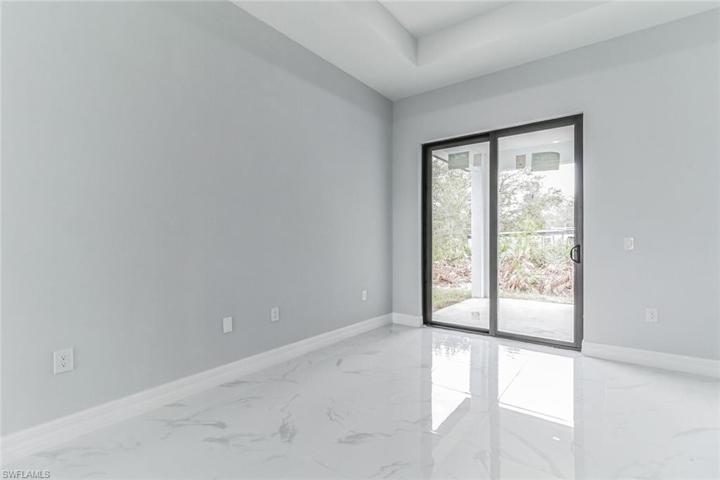1502 Hibiscus AVE, LEHIGH ACRES FL 33972