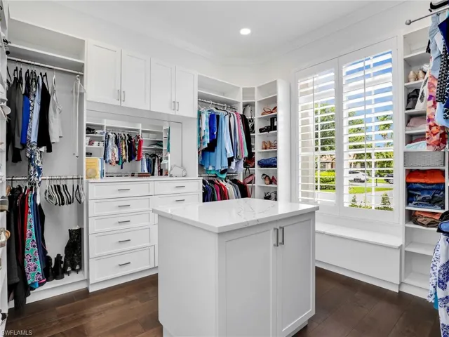 This MB closet in what dreams are made off !