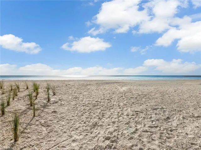 Private Beach Entry
