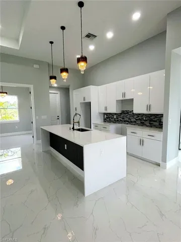 2707  22nd W ST, Lehigh Acres, FL 33971