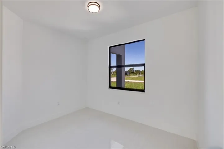 538 Raintree St E, Lehigh Acres, Florida 33974