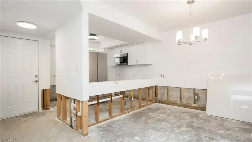 6328  Sugar Bush  LN, Fort Myers, FL 33908