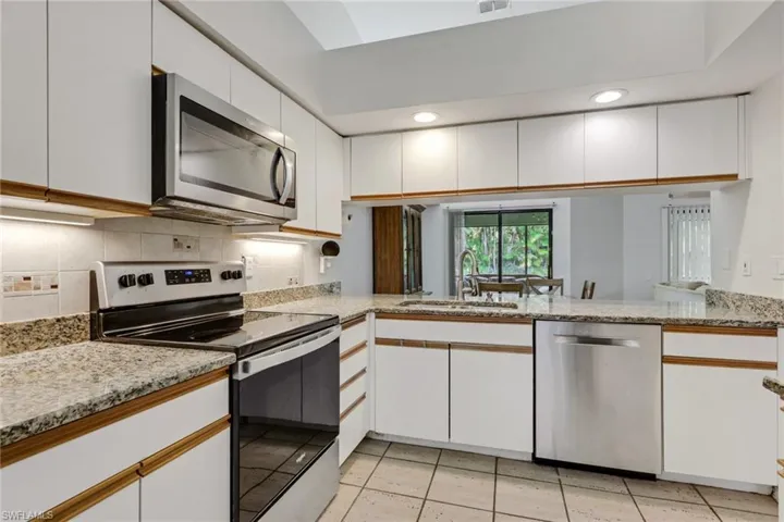 13206 Greywood Cir, Fort Myers, Florida 33966