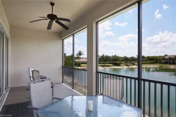 10230  Glastonbury  CIR, Fort Myers, FL 33913