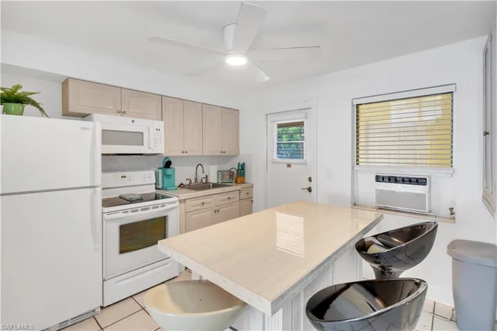 4913 Vincennes St 2, Cape Coral, Florida 33904