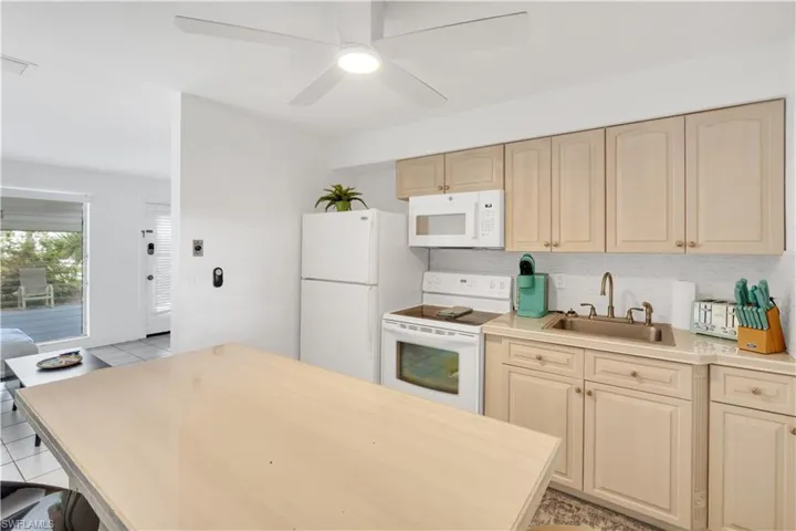 4913 Vincennes St 2, Cape Coral, Florida 33904