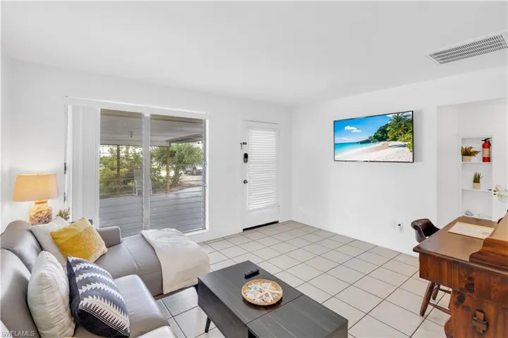 4913 Vincennes St 2, Cape Coral, Florida 33904