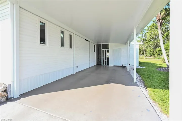 161  Belle Isle  CIR, Naples, FL 34112