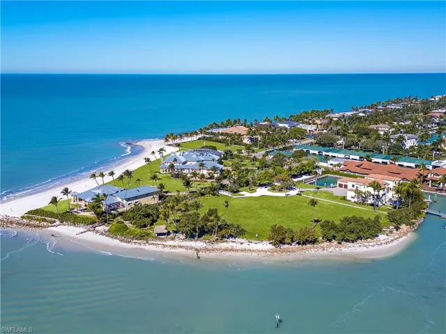 230 & 240 Bay Rd, Naples, Florida 34102
