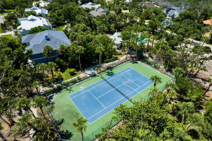 Bird's eye view of a pool area