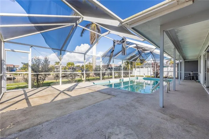 117 SE 43rd  TER, Cape Coral, FL 33904